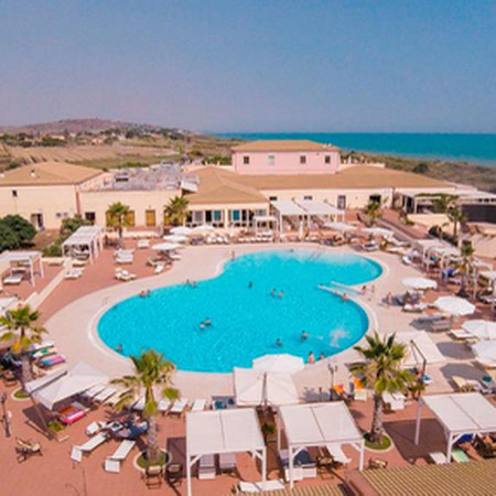 Sicilia Mare: Relax e Divertimento con Volo Incluso