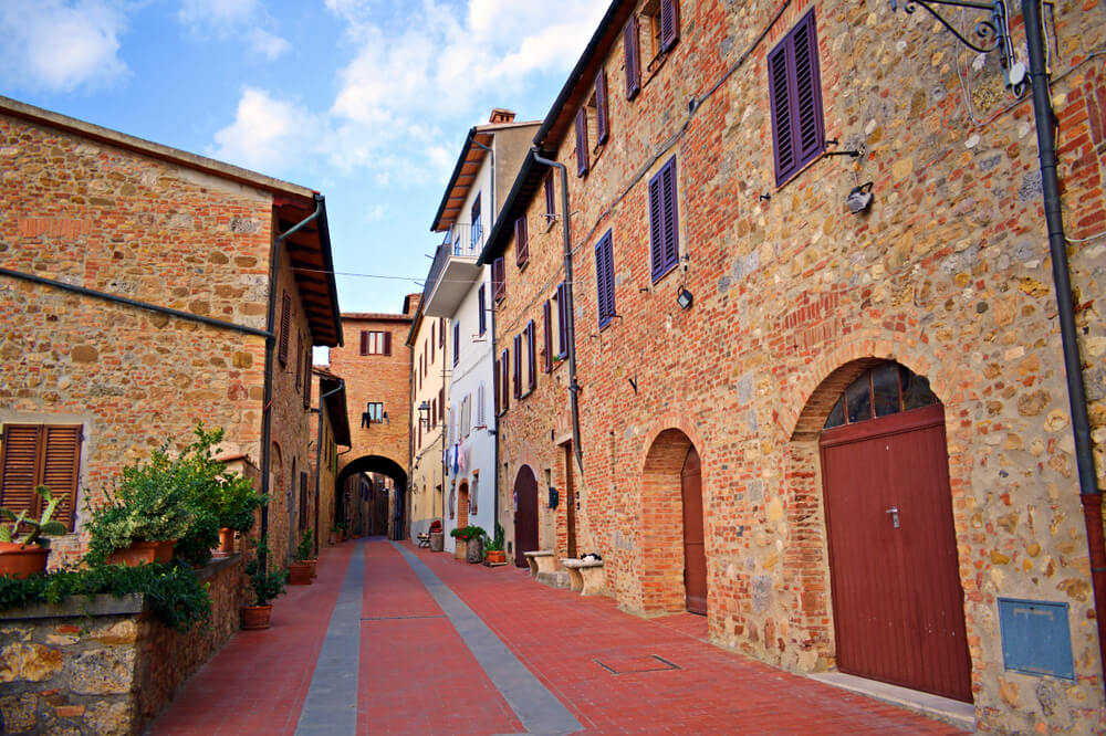 Capodanno in Toscana tra borghi e poesia 18