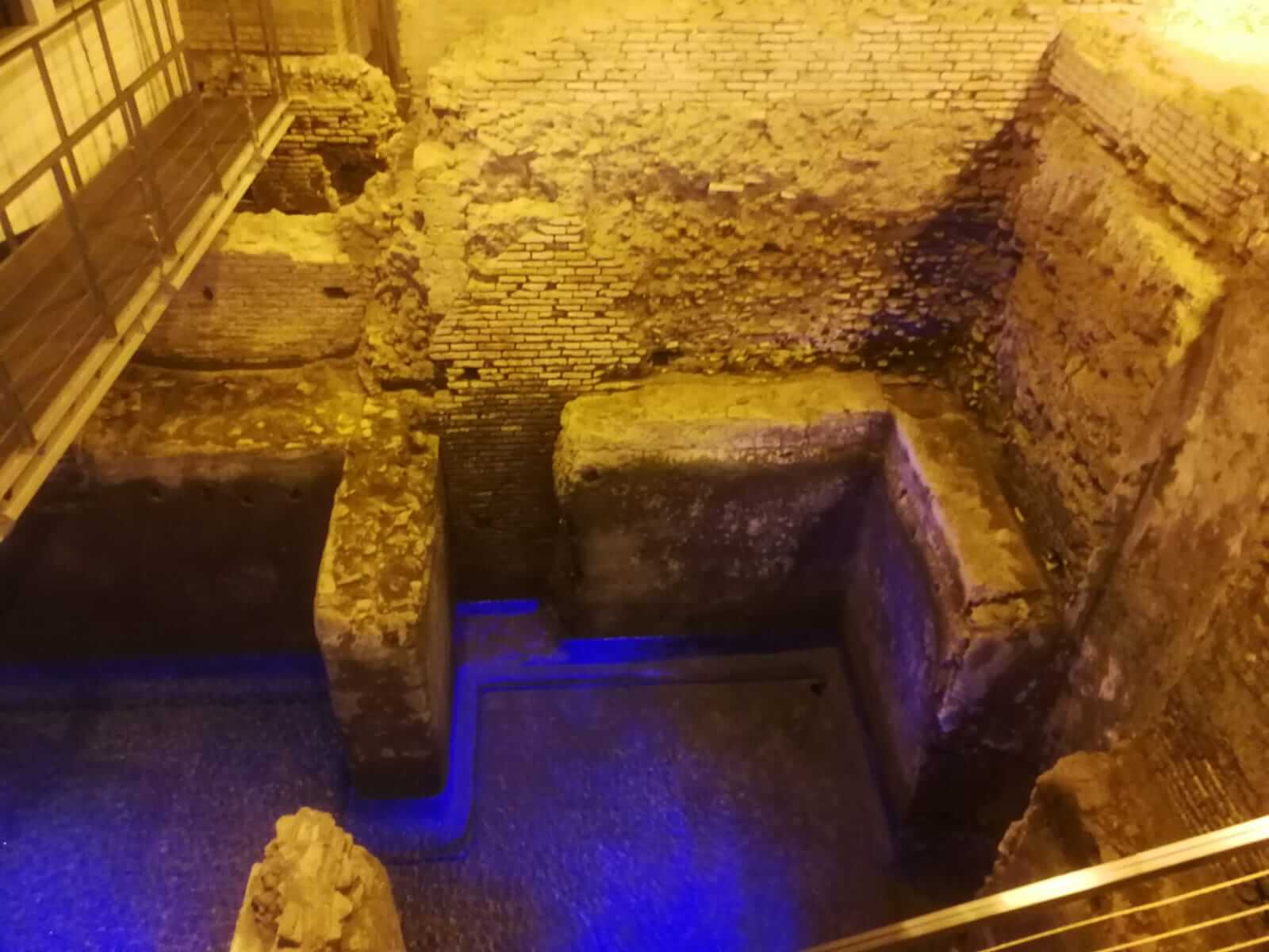 I sotterranei di Fontana di Trevi 6