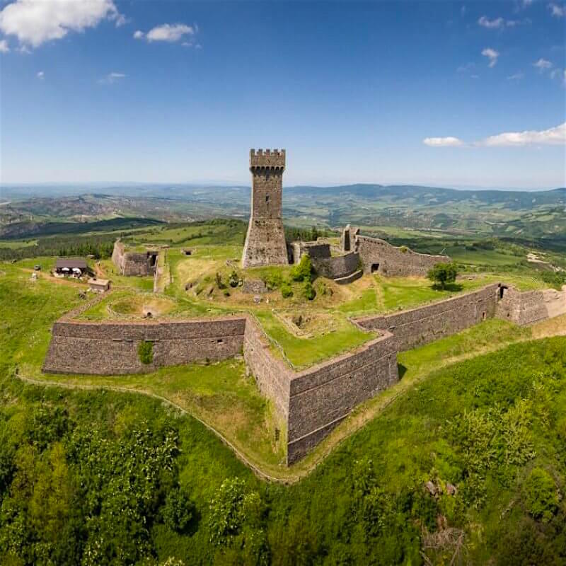 Autunno in Toscana: passeggiata teatrale, pranzo medievale e festa della castagna! 15