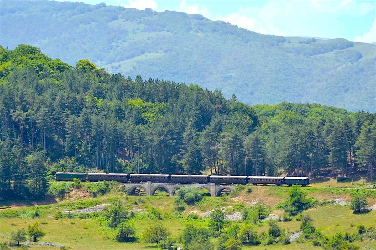 Transiberiana d'Abruzzo, terra forte e gentile 8