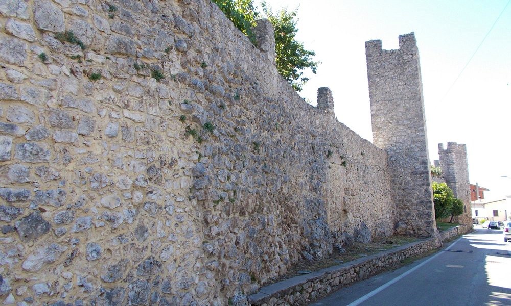 Gita fuori porta con pranzo. Tra Mura ciclopiche e borghi medievali 12