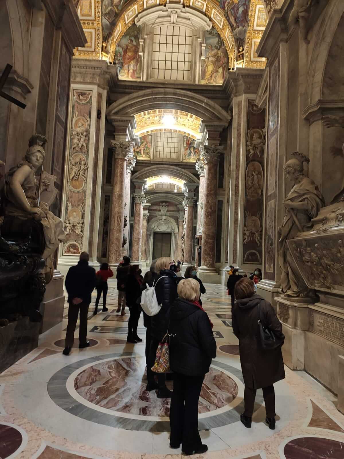 San Pietro e i vicoli di Borgo Pio 8