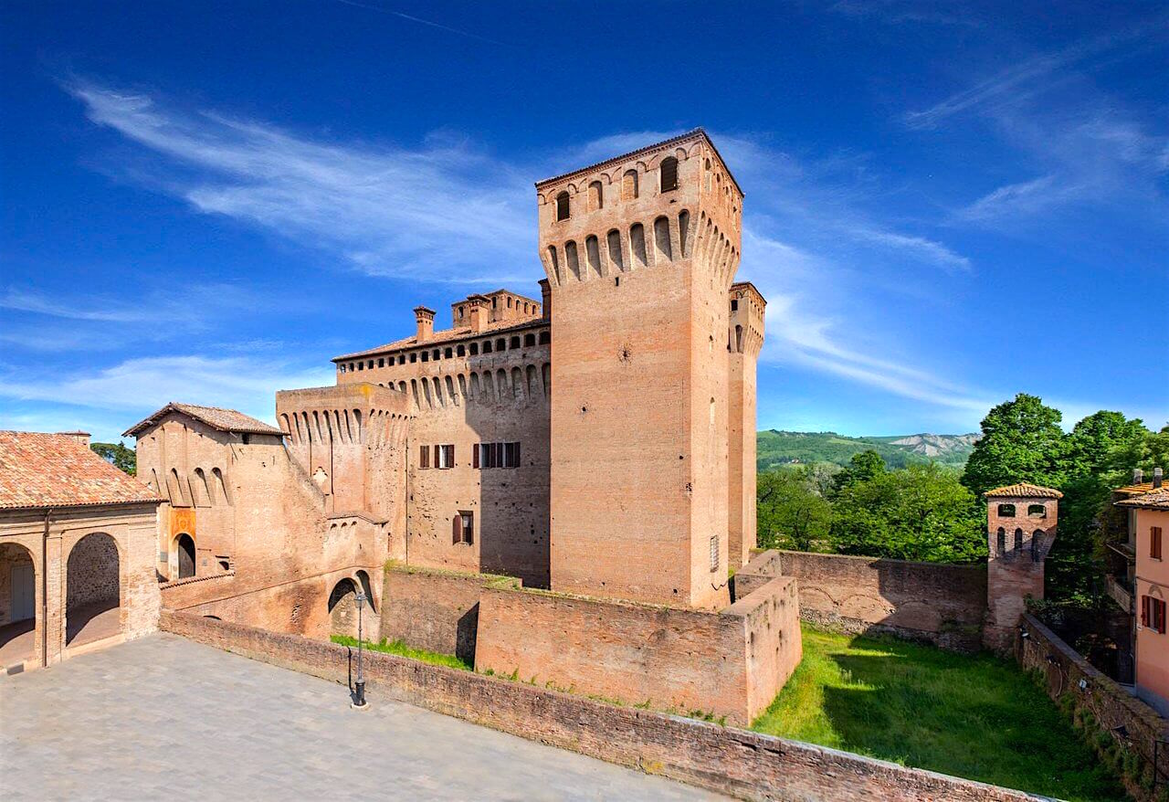Tour dell'Emilia. Tra antichi Castelli e magici Borghi 18