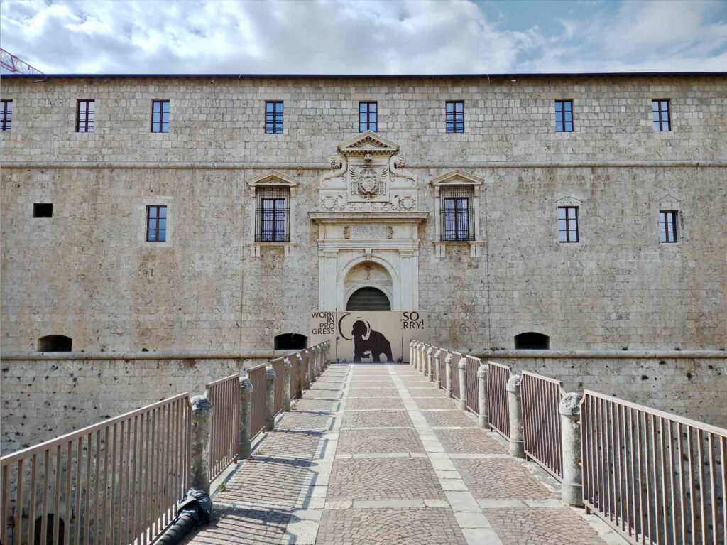 Weekend tra Abruzzo e Marche con pranzo sui trabocchi e servizio spiaggia 8