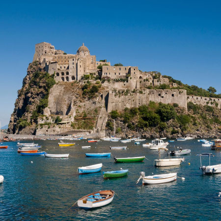 Ischia Tutto Incluso: spiaggia, pasti e transfer da Roma