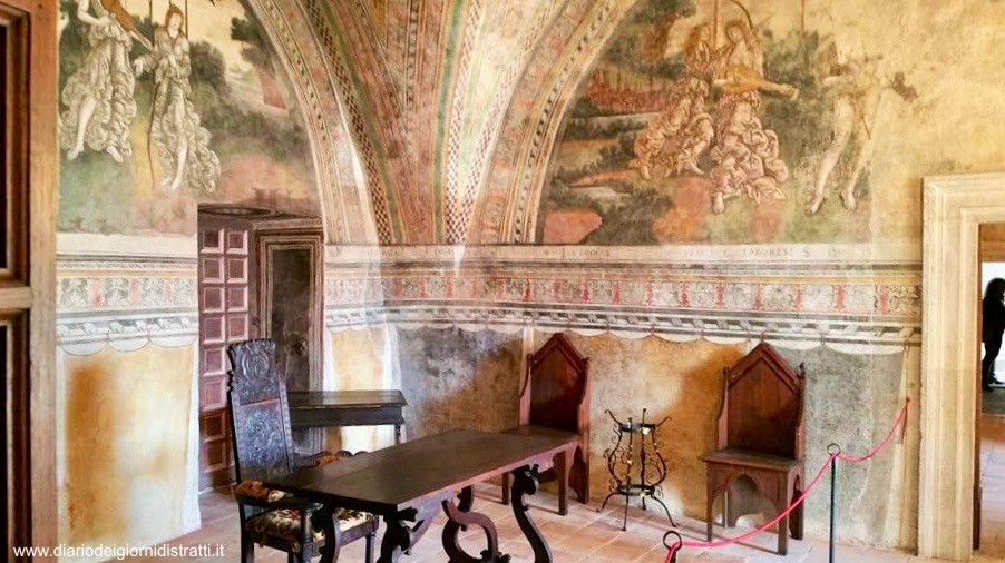 Il Giardino di Ninfa e il Borgo di Sermoneta 17/04 14