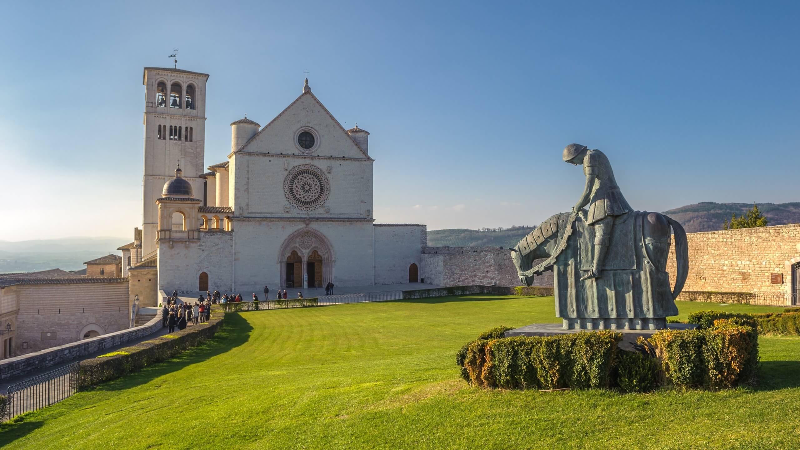 Le mille luci di Natale tra Assisi e Arezzo 6