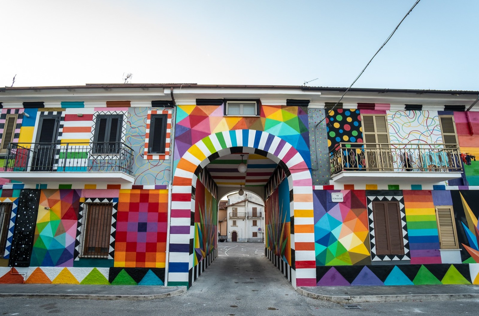 Primo Maggio con pranzo sui trabocchi: dai murales di Aielli ai confetti di Sulmona - solo su richiesta 5