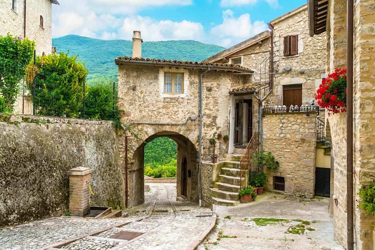 I 5 sensi dell'Umbria. Dai colori della Fioritura ai suoni delle Cascate delle Marmore 5