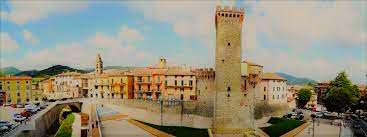 Capodanno in Toscana tra borghi e poesia 30