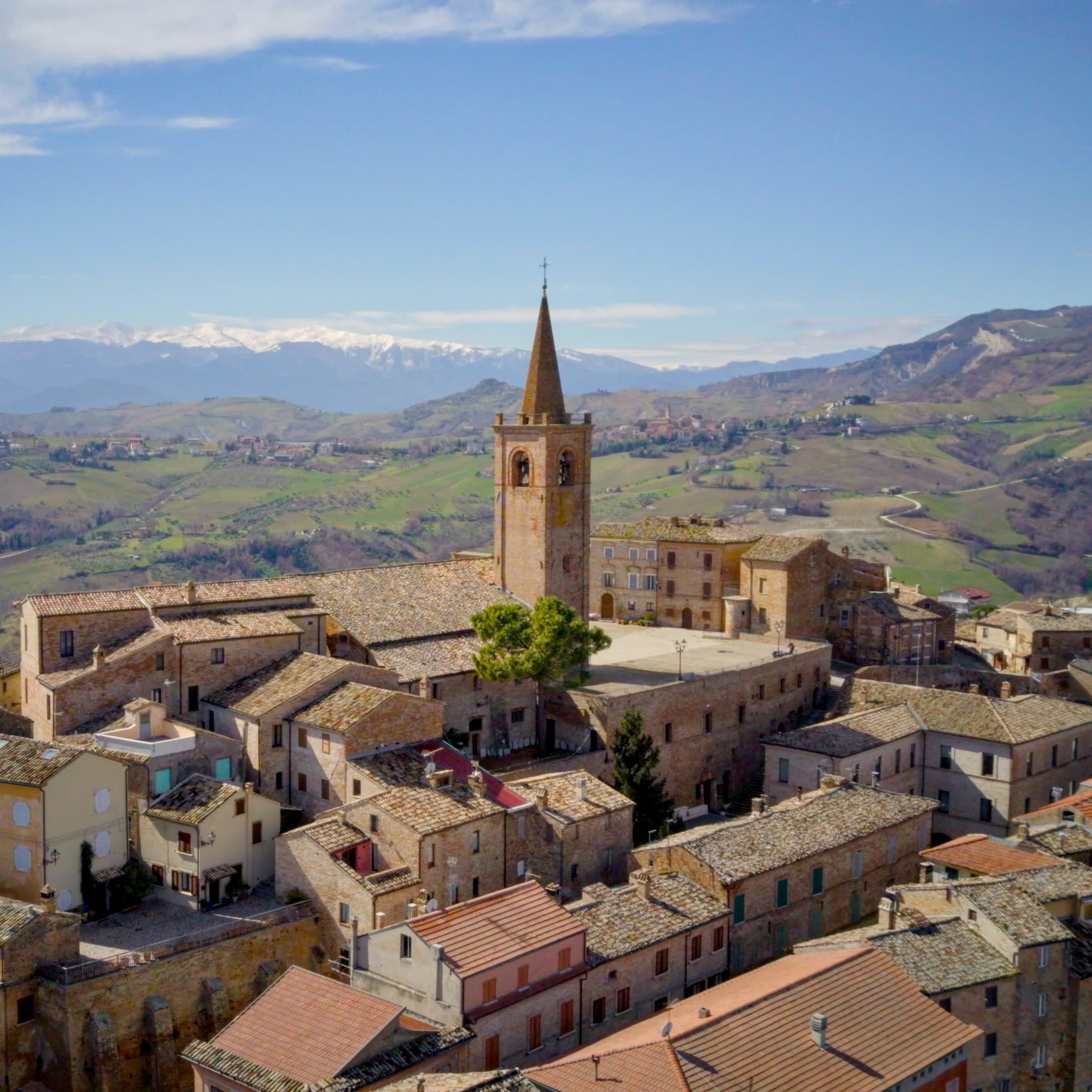 Pasqua tra le colline Marchigiane: tradizioni, sapori e panorami! 8