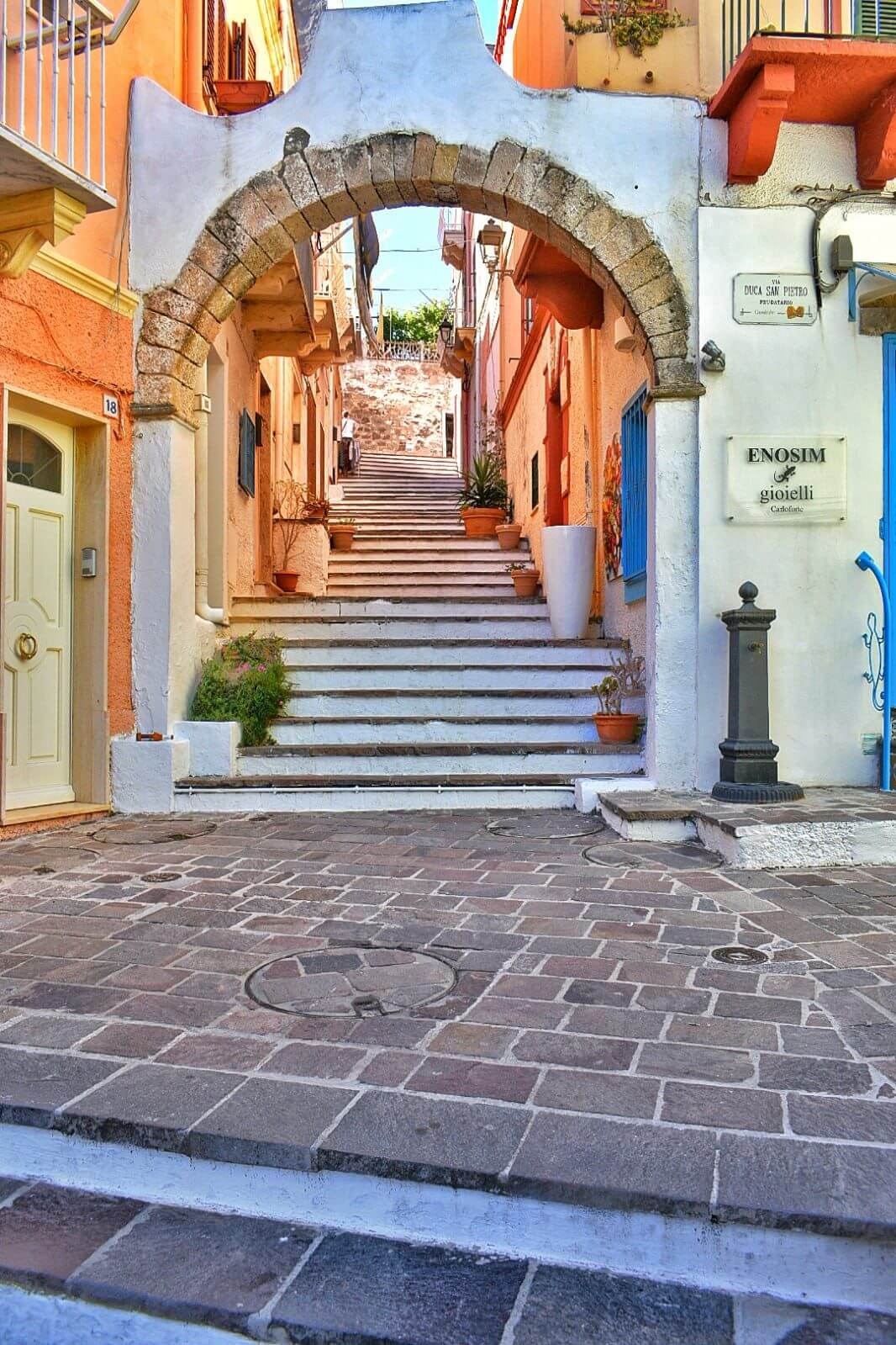 TUTTO ESAURITO - Tour della Sardegna del Sud e Soggiorno Mare al Marina Rey 12