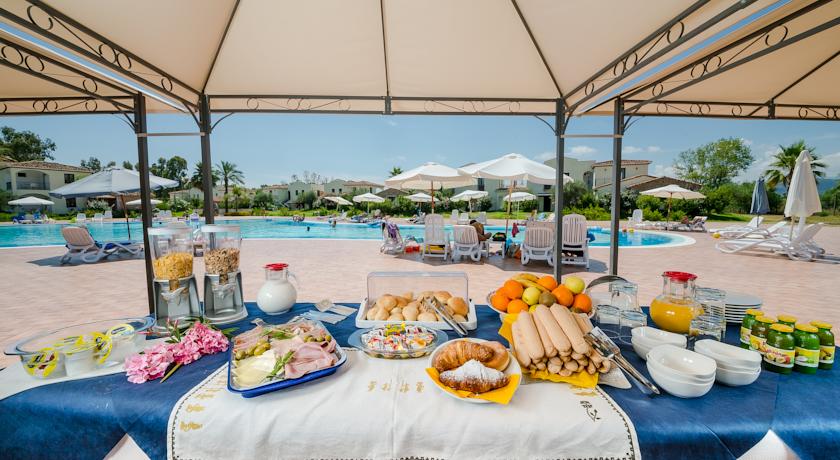 Marina Torre Navarrese  Resort **** 4