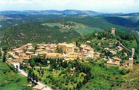Autunno in Toscana: passeggiata teatrale, pranzo medievale e festa della castagna! 2