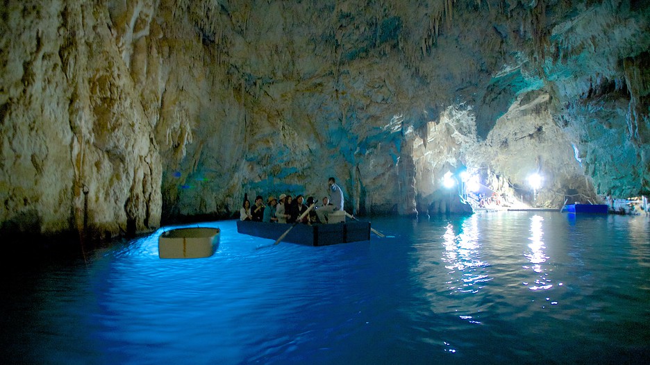 Ferragosto da Procida alle Meraviglie della Grotta dello Smeraldo 11