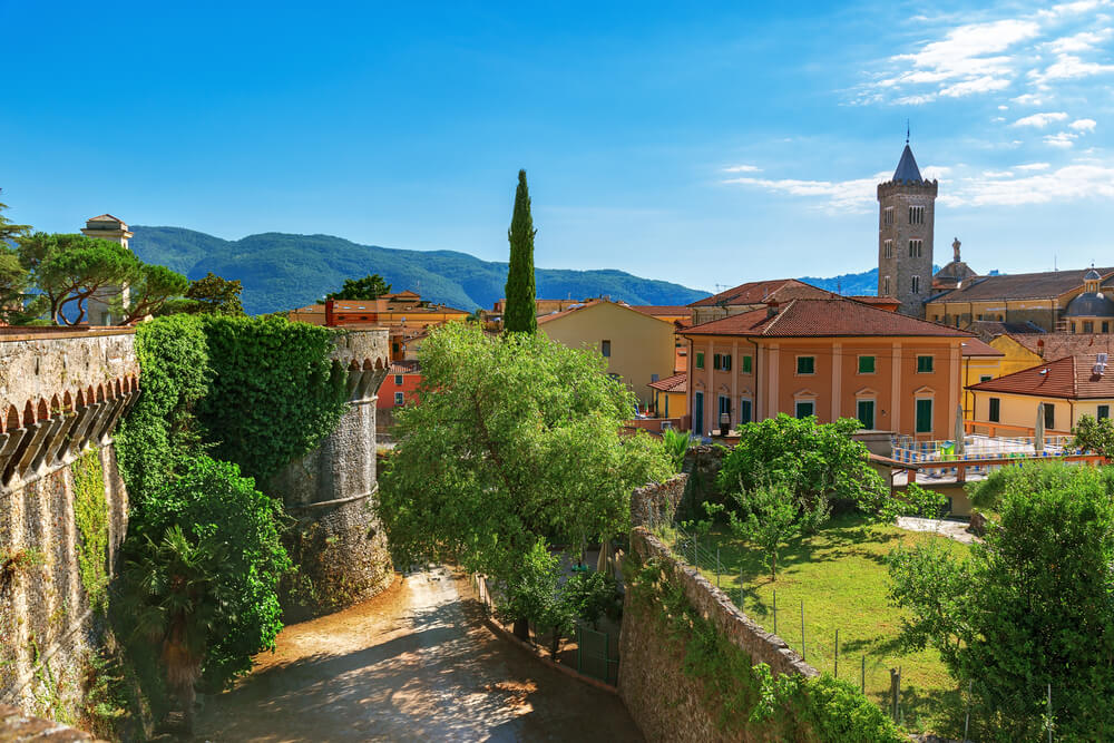 Le Cinque Terre Express e Sarzana 21